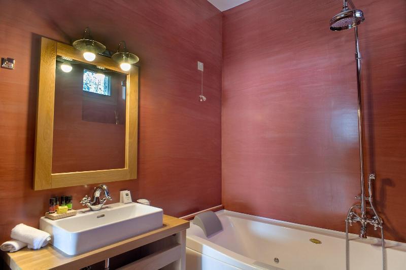 Haones Suites Ioannina Ngoại thất bức ảnh