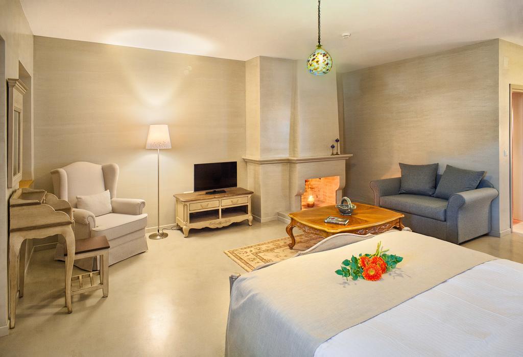 Haones Suites Ioannina Phòng bức ảnh
