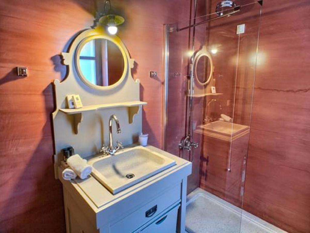 Haones Suites Ioannina Phòng bức ảnh