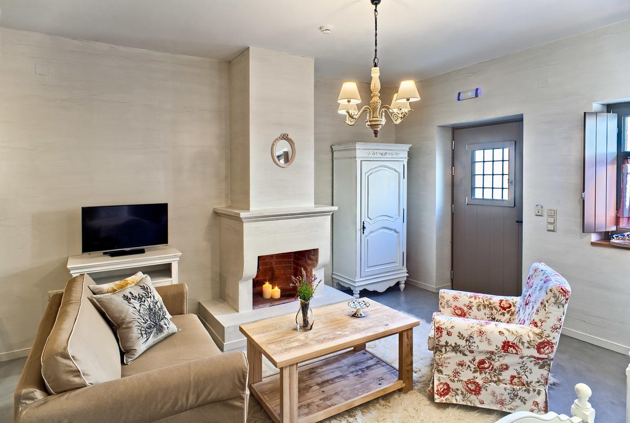 Haones Suites Ioannina Ngoại thất bức ảnh