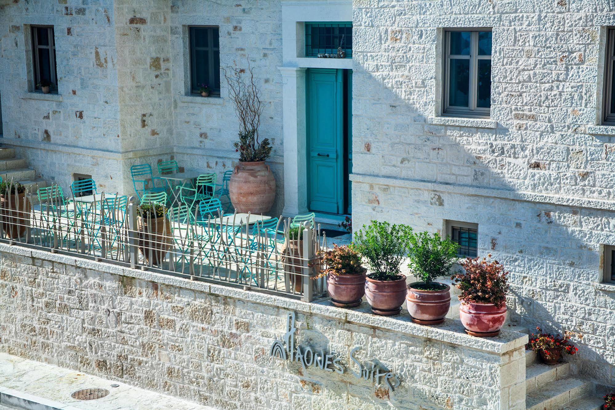 Haones Suites Ioannina Ngoại thất bức ảnh