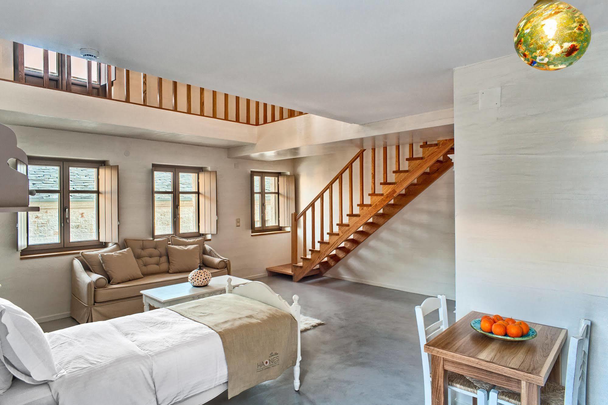 Haones Suites Ioannina Ngoại thất bức ảnh