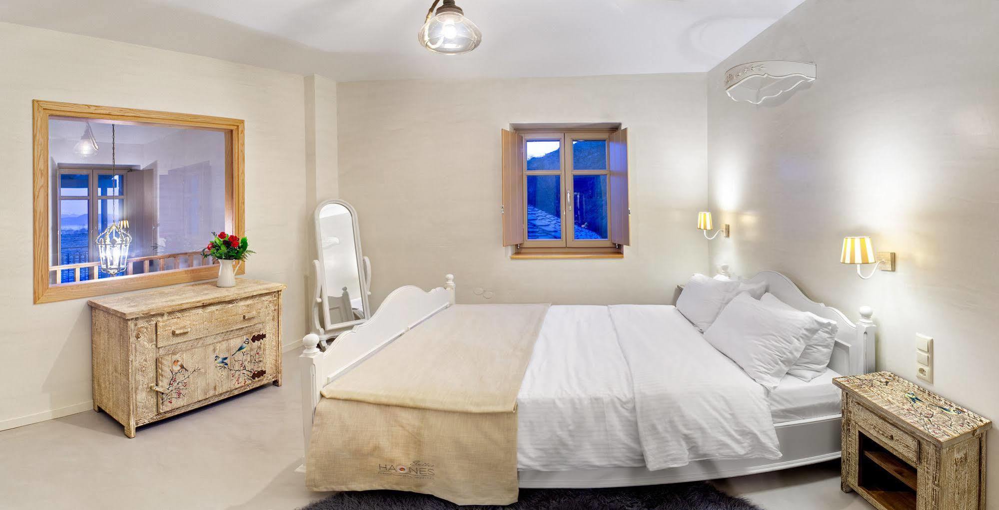 Haones Suites Ioannina Ngoại thất bức ảnh